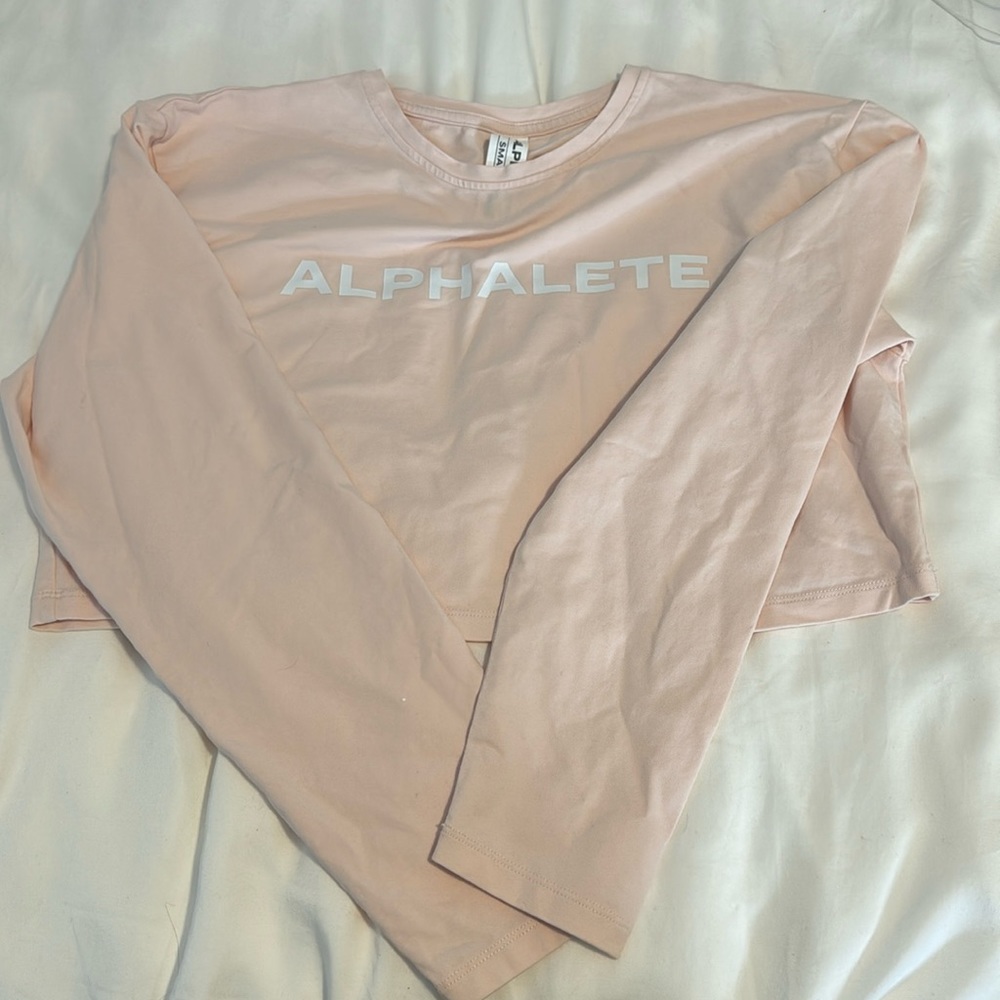 Alphalete baby pink crop t shirt